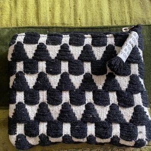 NEW America & Beyond Black & White Zippered Pouch Bag with Fringe Pull